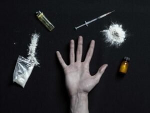 Как понять, что человек употребляет наркотики